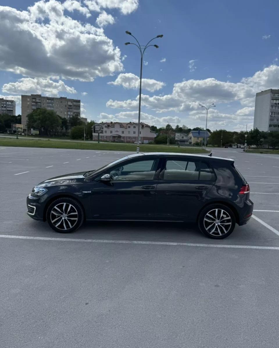 Volkswagen e-Golf  201981