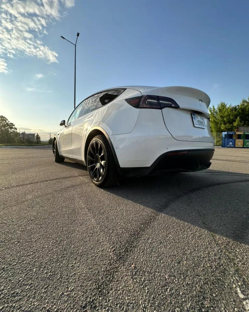 Tesla Model Y  202061