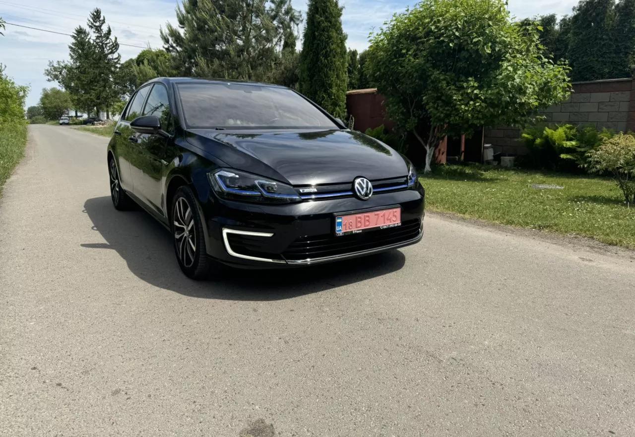 Volkswagen e-Golf  35.8 kWh 201931