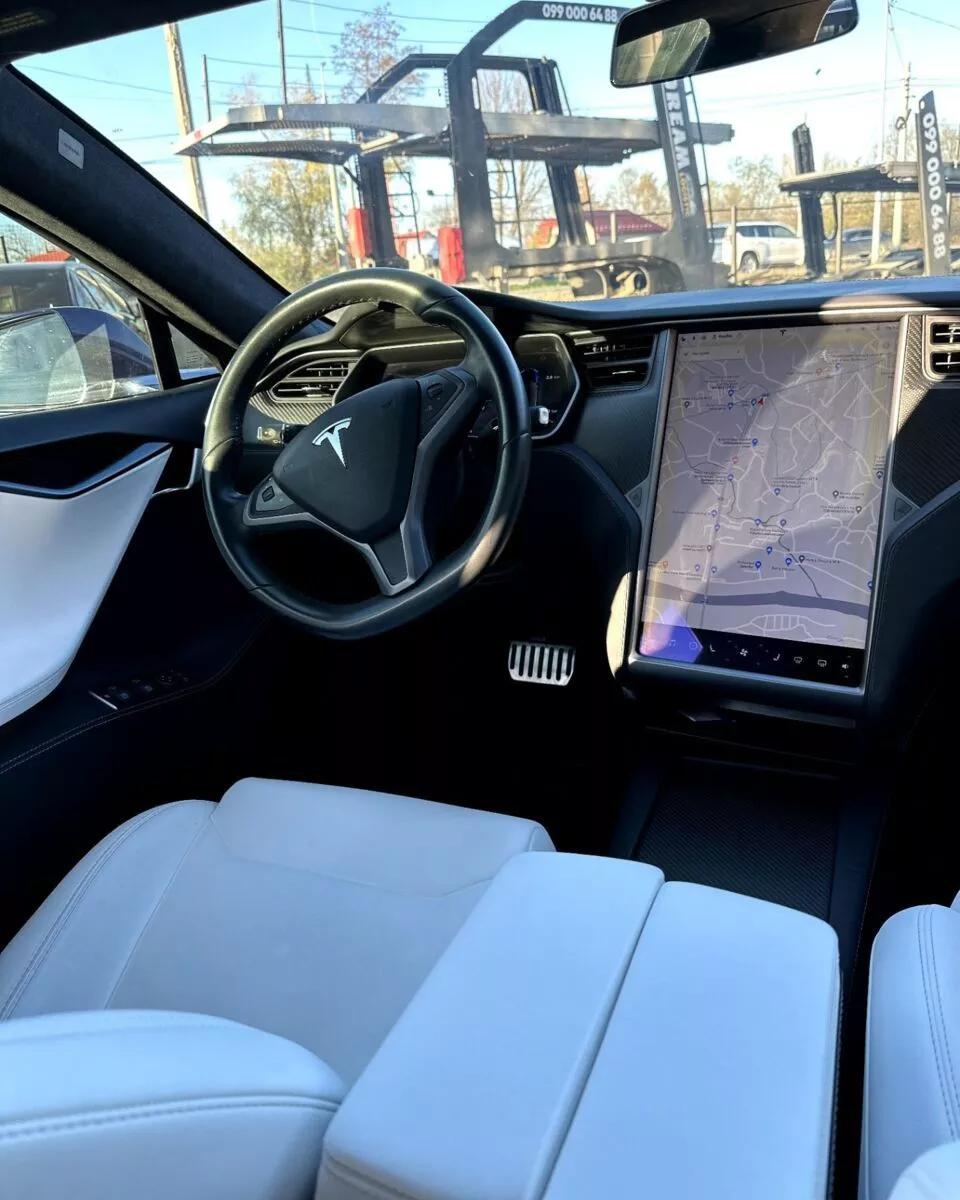Tesla Model S  75 kWh 2018thumbnail131