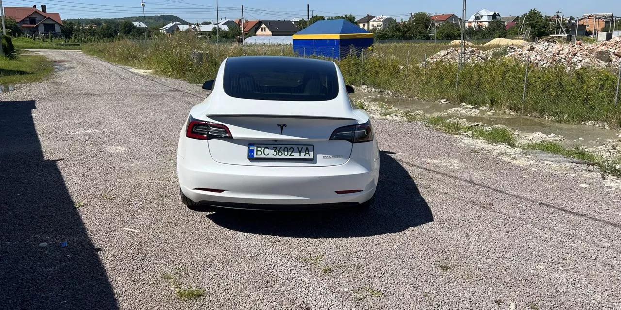 Tesla Model 3  80.5 kWh 2020thumbnail71