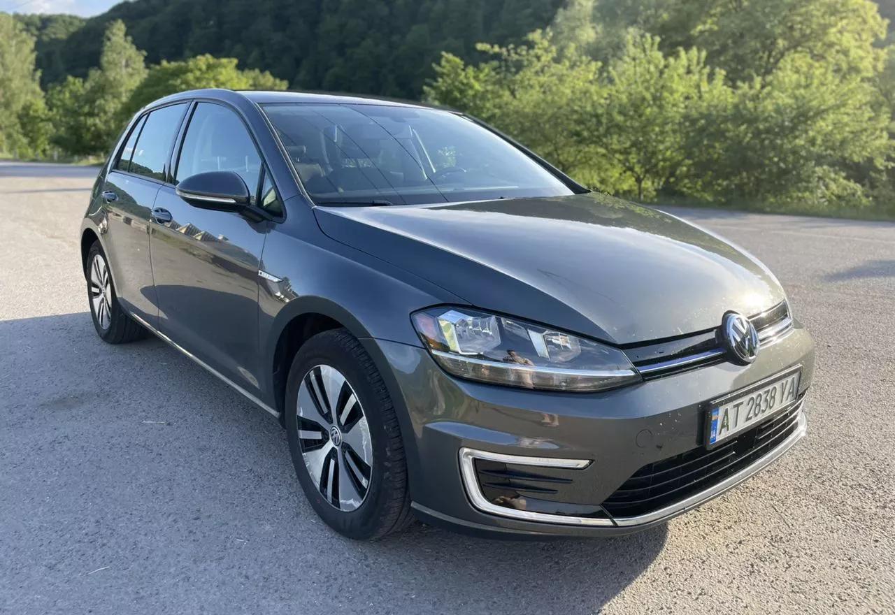 Volkswagen e-Golf  35.8 kWh 201921