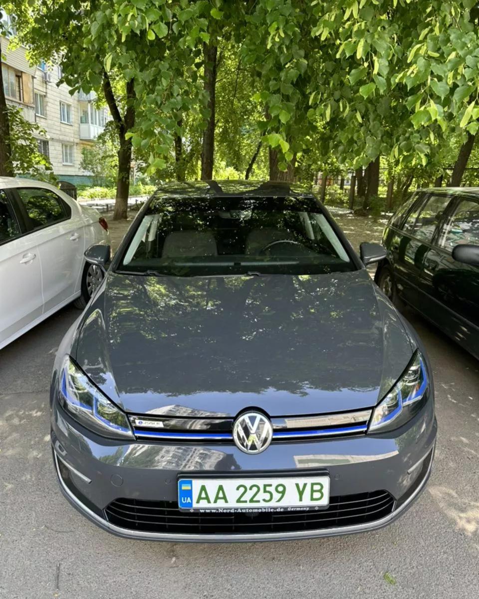 Volkswagen e-Golf  36 kWh 2017261
