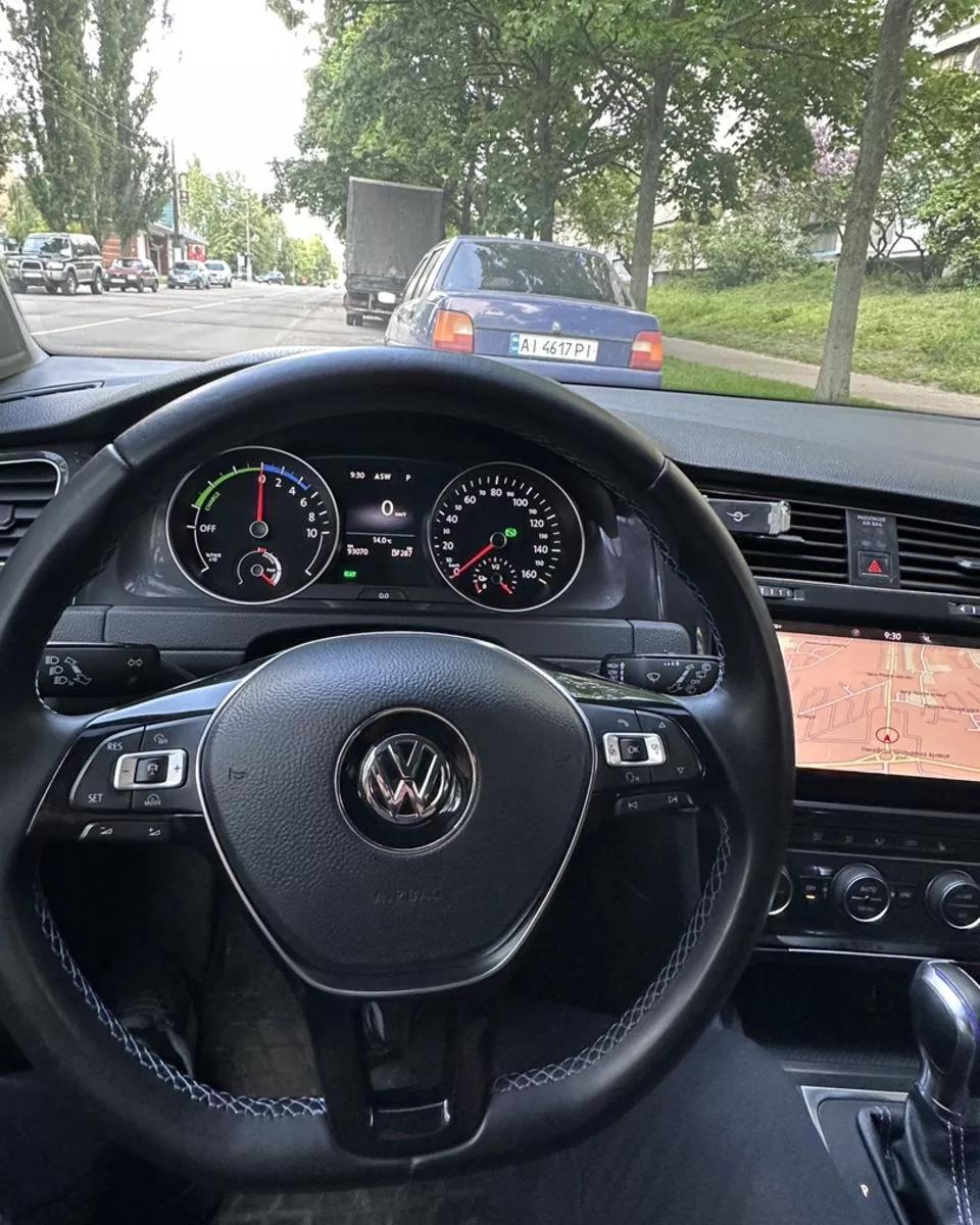 Volkswagen e-Golf  36 kWh 2017291