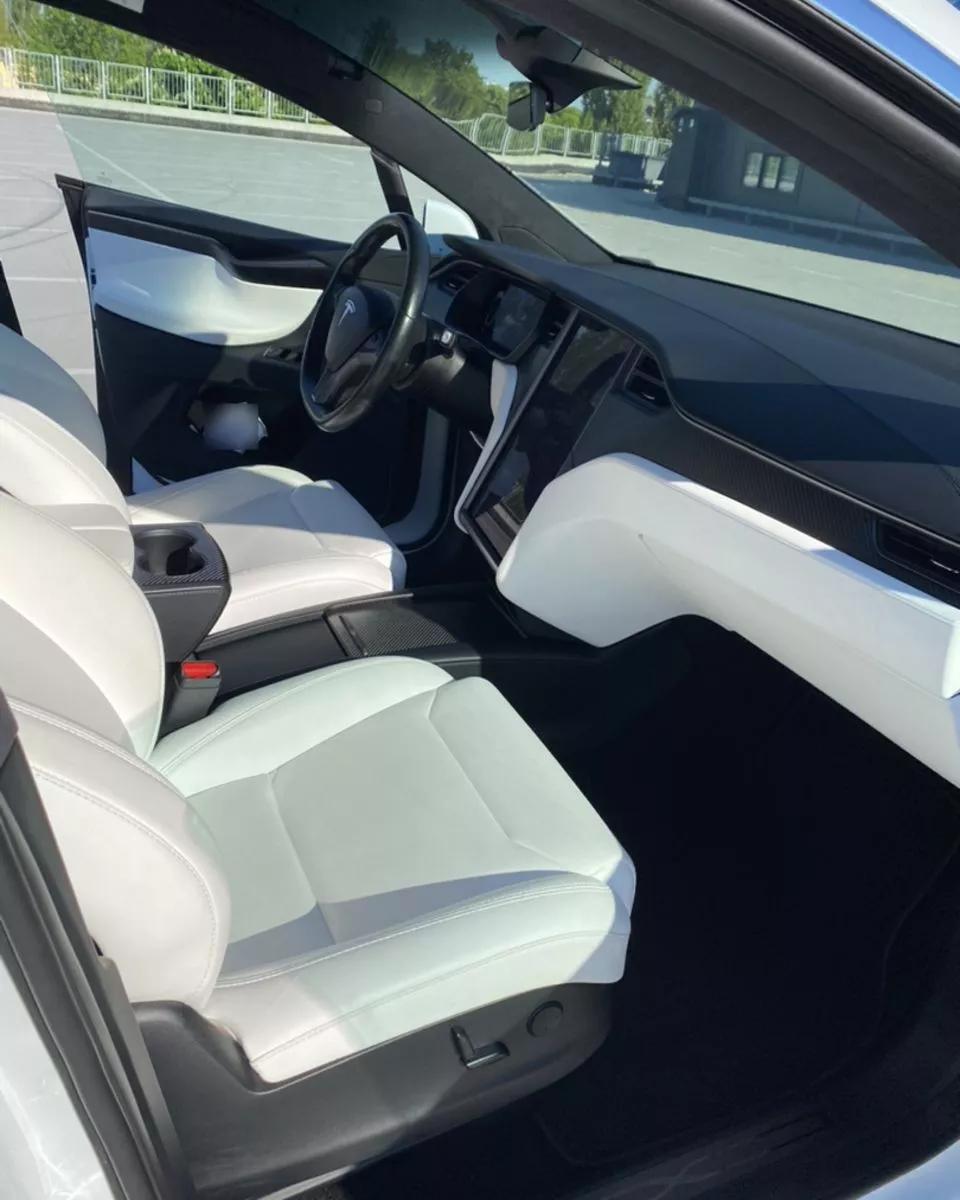 Tesla Model X  100 kWh 2018thumbnail211