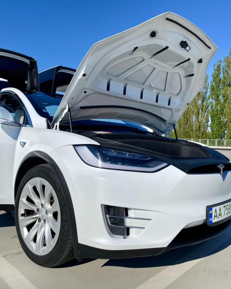 Tesla Model X  100 kWh 2018thumbnail311