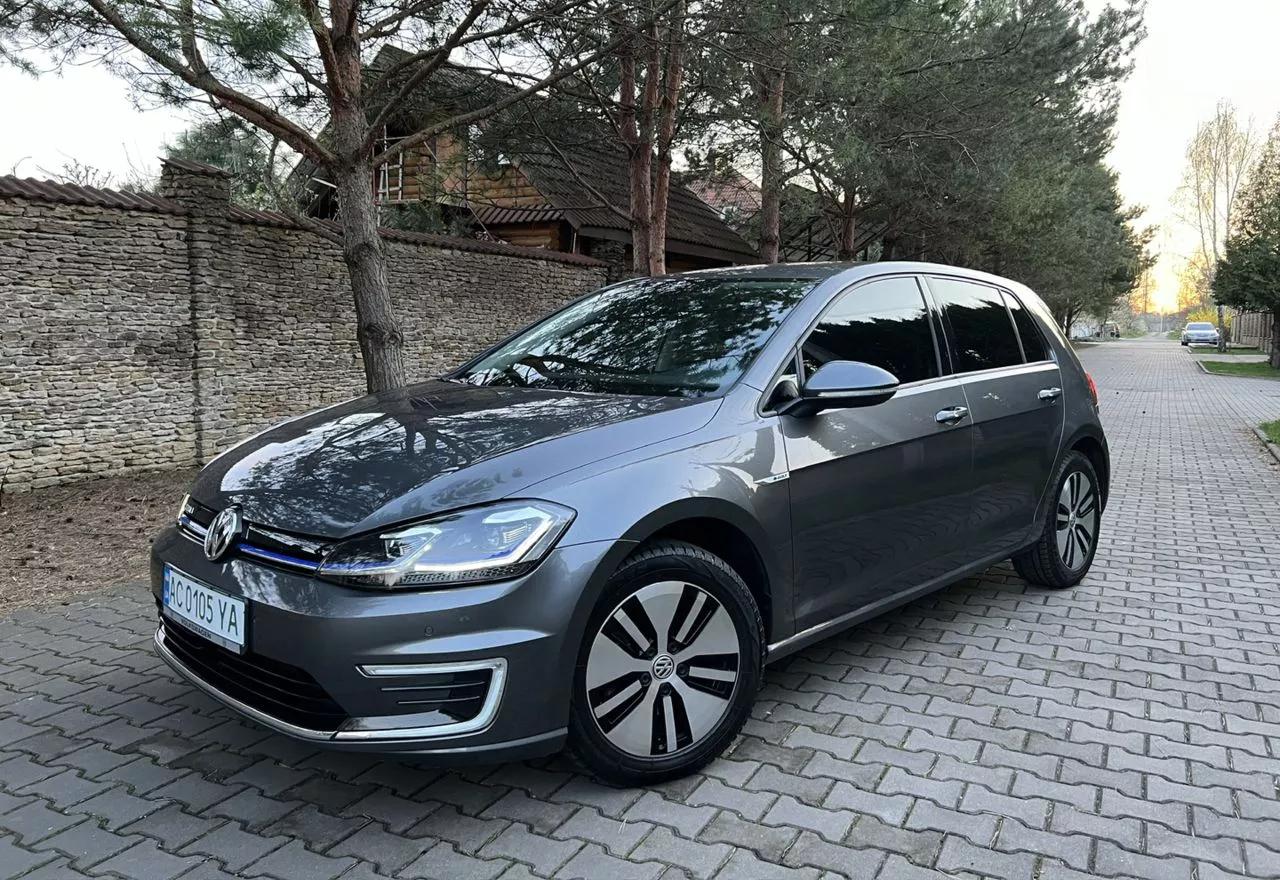Volkswagen e-Golf  35.8 kWh 2017181
