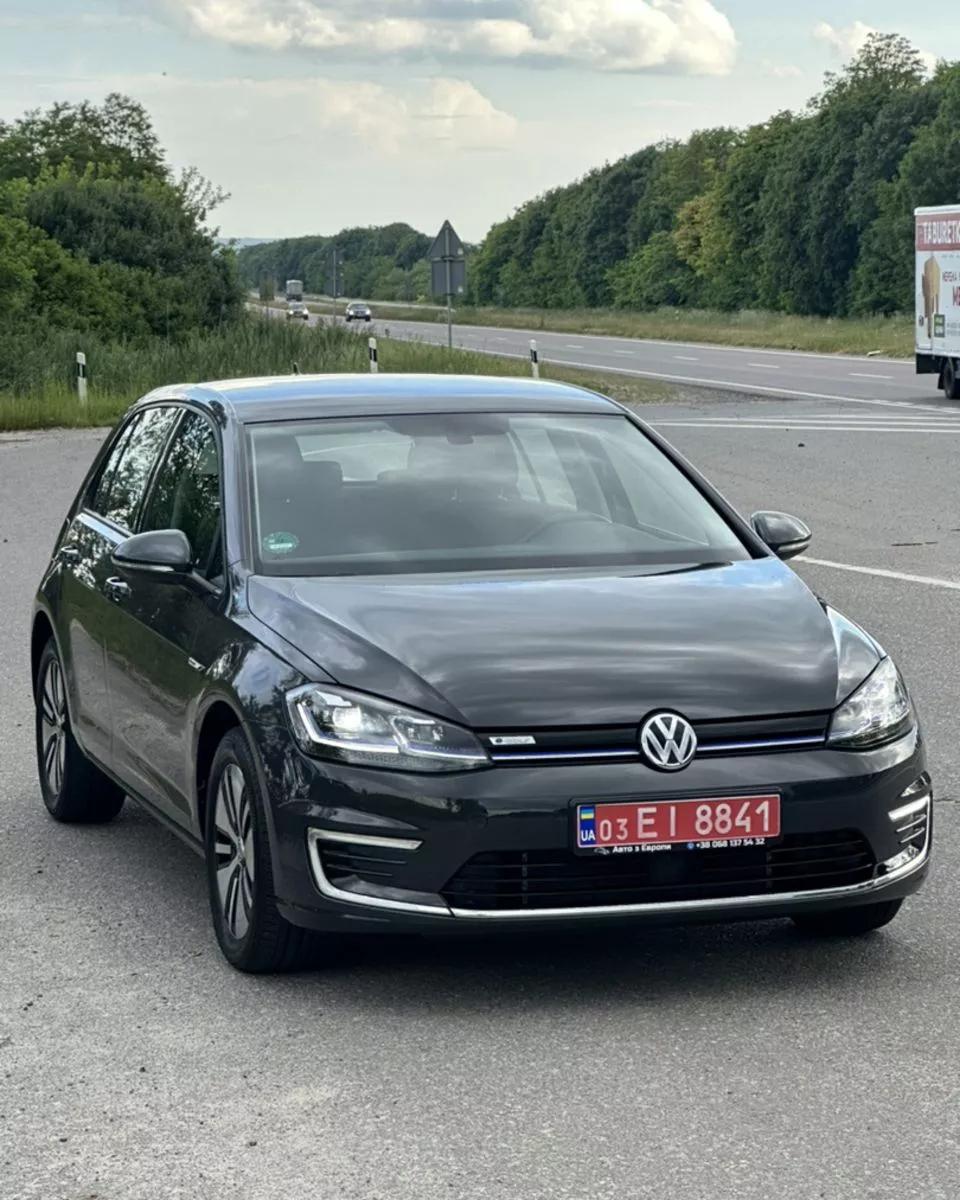 Volkswagen e-Golf  35.8 kWh 2020thumbnail351