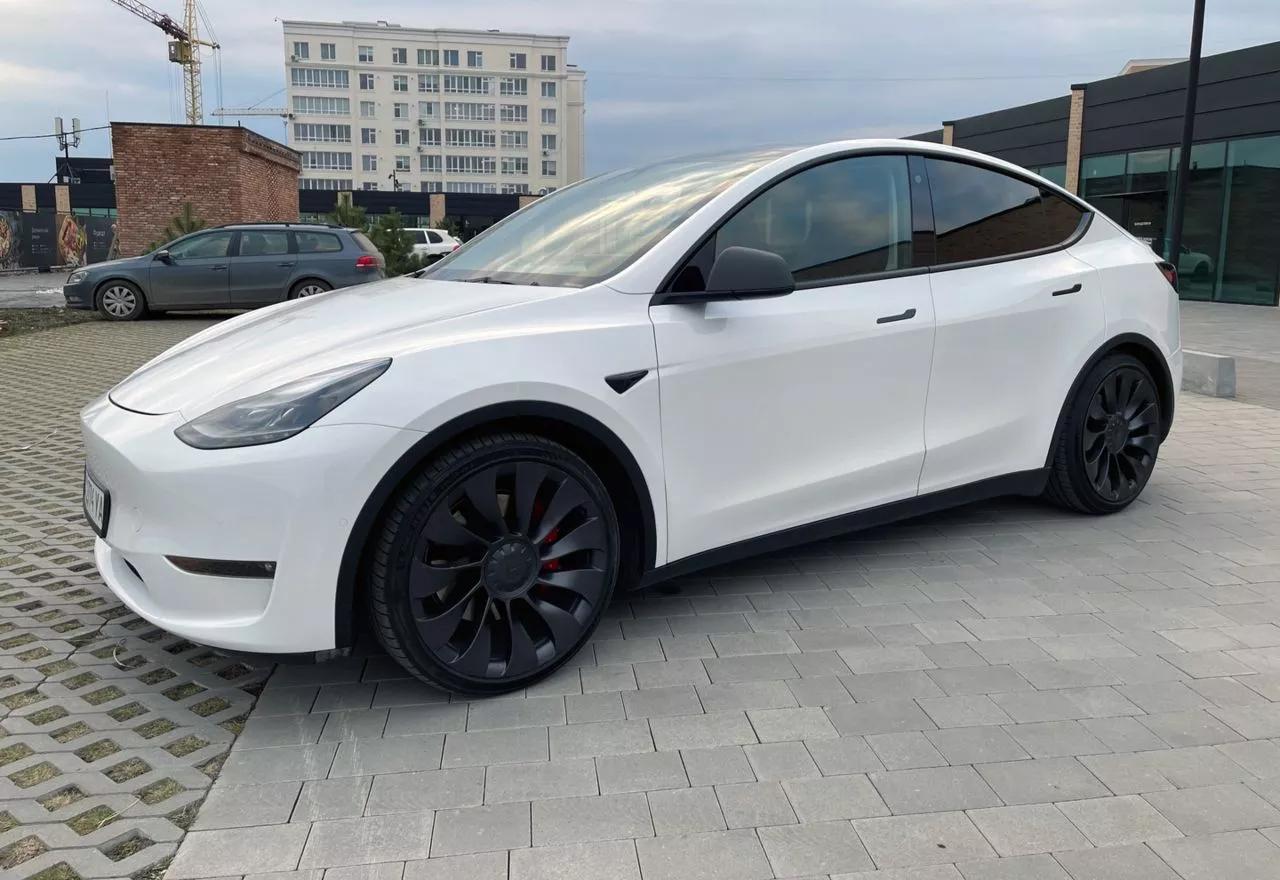Tesla Model Y  82 kWh 202181