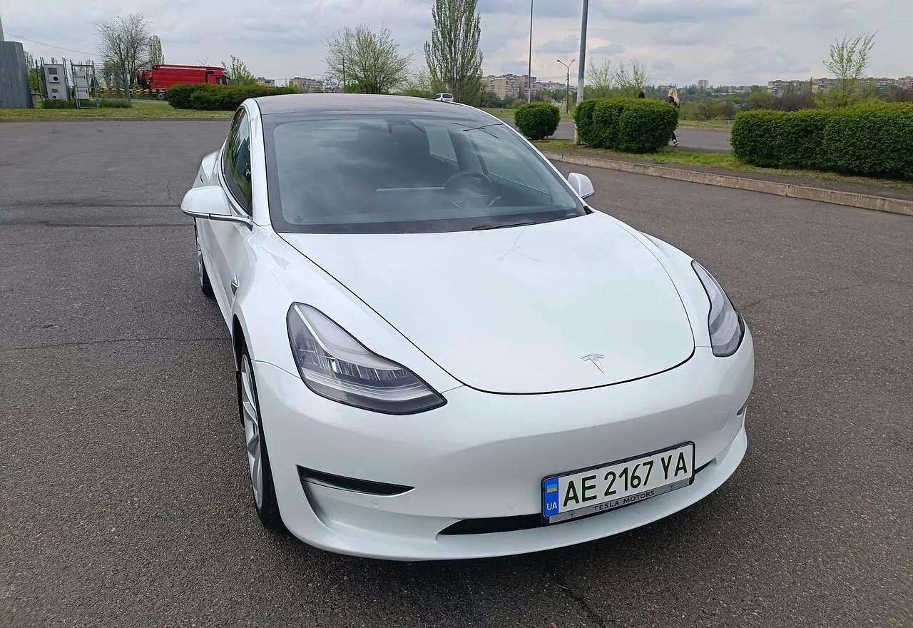 Tesla Model 3  80 kWh 201831