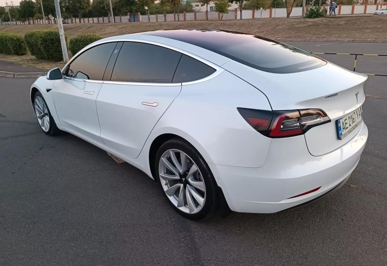 Tesla Model 3  80 kWh 2018101