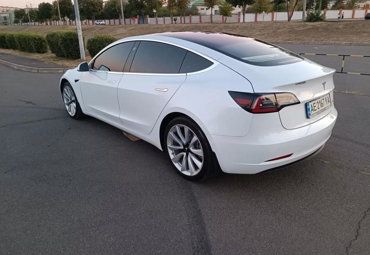 Tesla Model 3  80 kWh 2018111