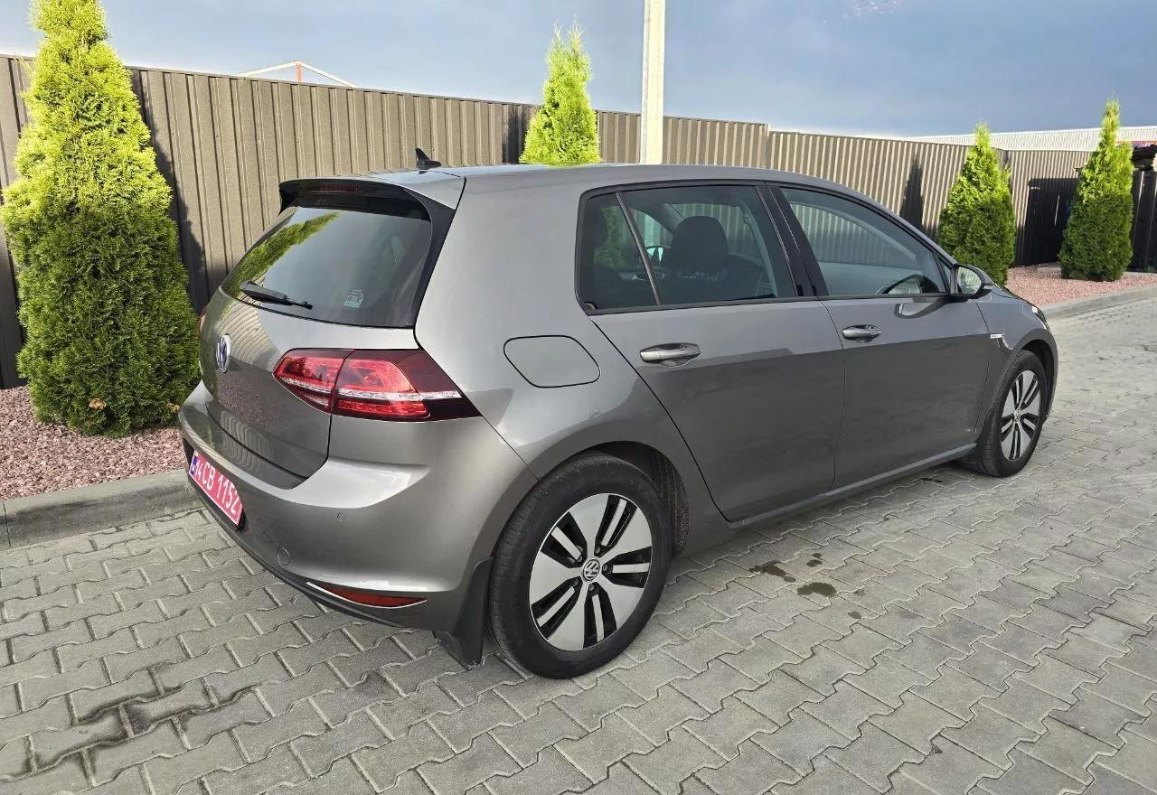 Volkswagen e-Golf  24 kWh 2015thumbnail221