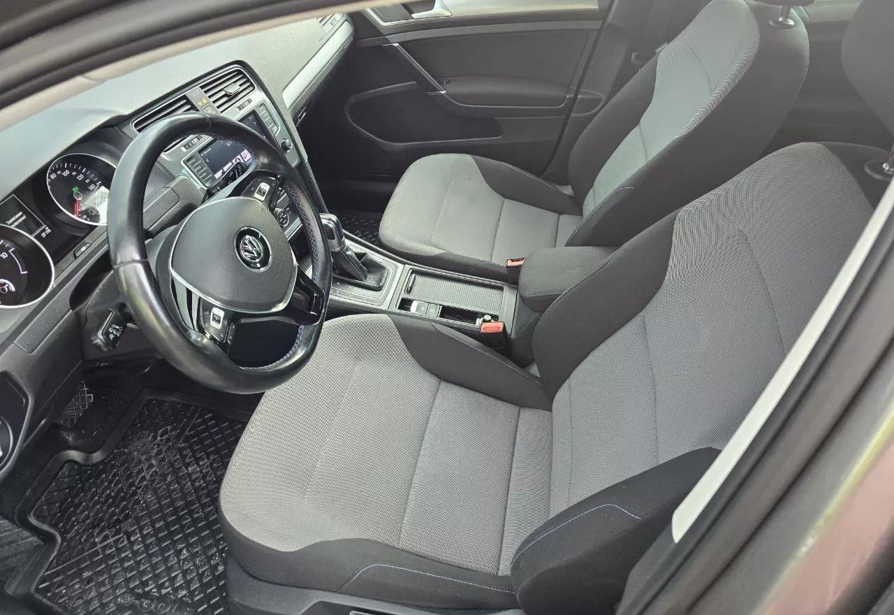 Volkswagen e-Golf  24 kWh 2015451