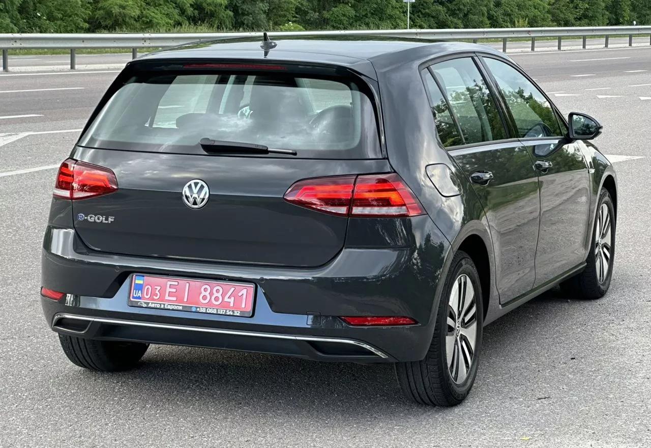 Volkswagen e-Golf  35.8 kWh 2020thumbnail461