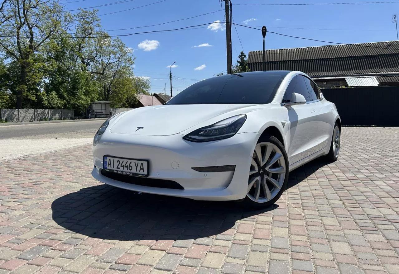 Tesla Model 3  75 kWh 2019121
