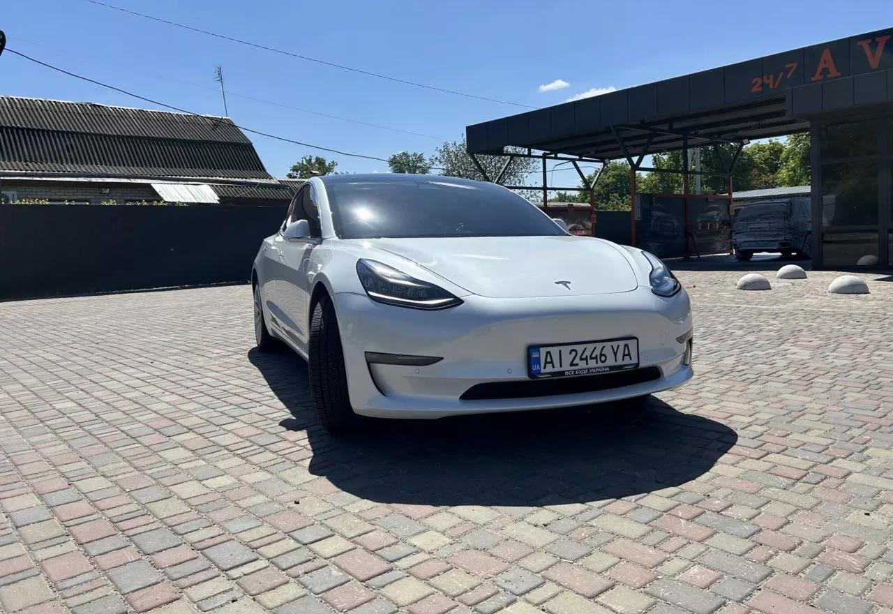 Tesla Model 3  75 kWh 2019131