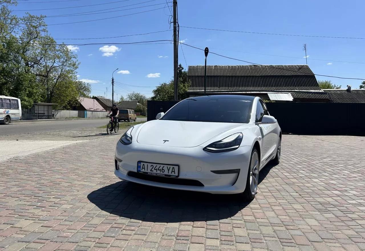 Tesla Model 3  75 kWh 2019211