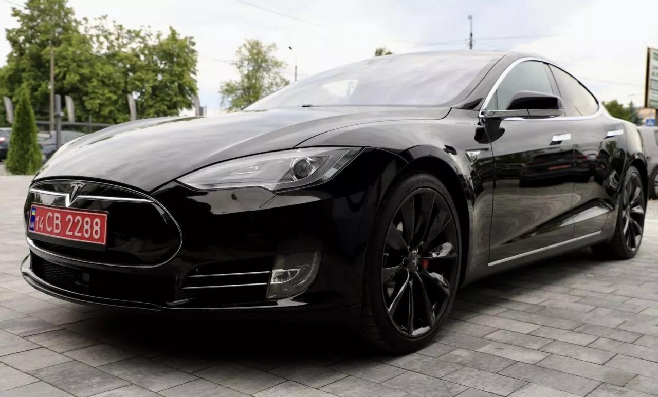 Tesla Model S  90 kWh 201681