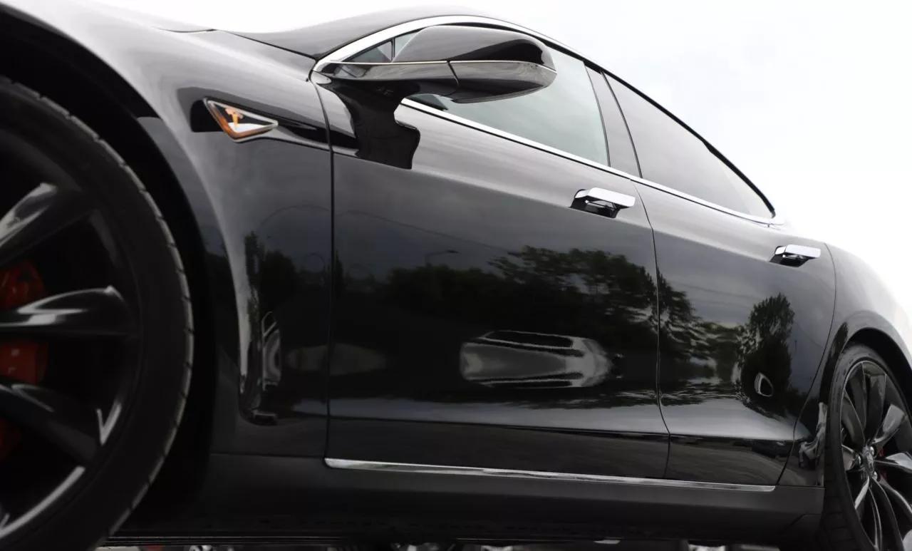 Tesla Model S  90 kWh 2016thumbnail381