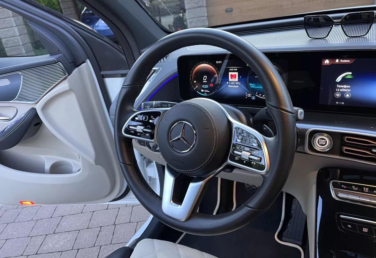 Mercedes-Benz EQC  2020101