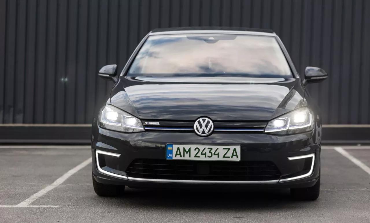 Volkswagen e-Golf  36 kWh 201911