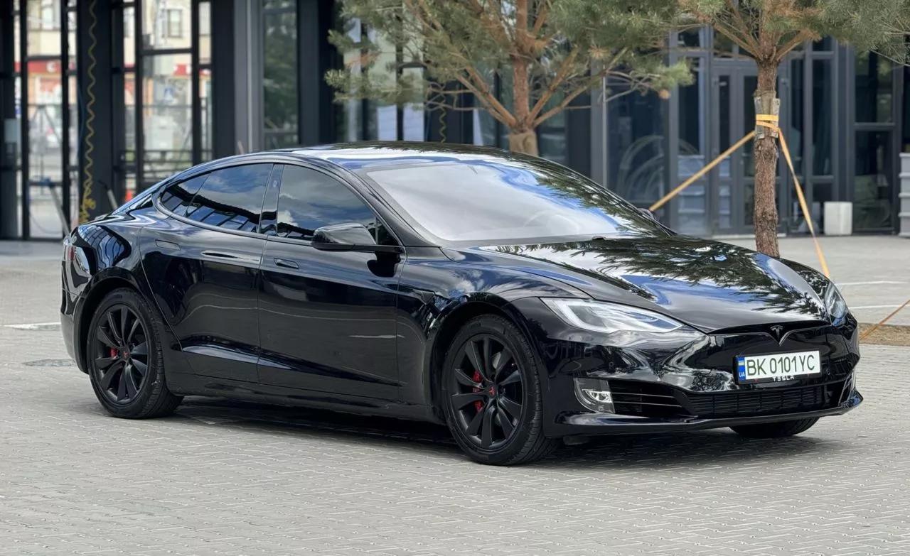 Tesla Model S  100 kWh 2018201