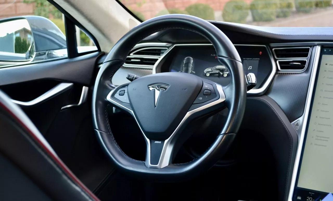 Tesla Model S  89 kWh 2015thumbnail301