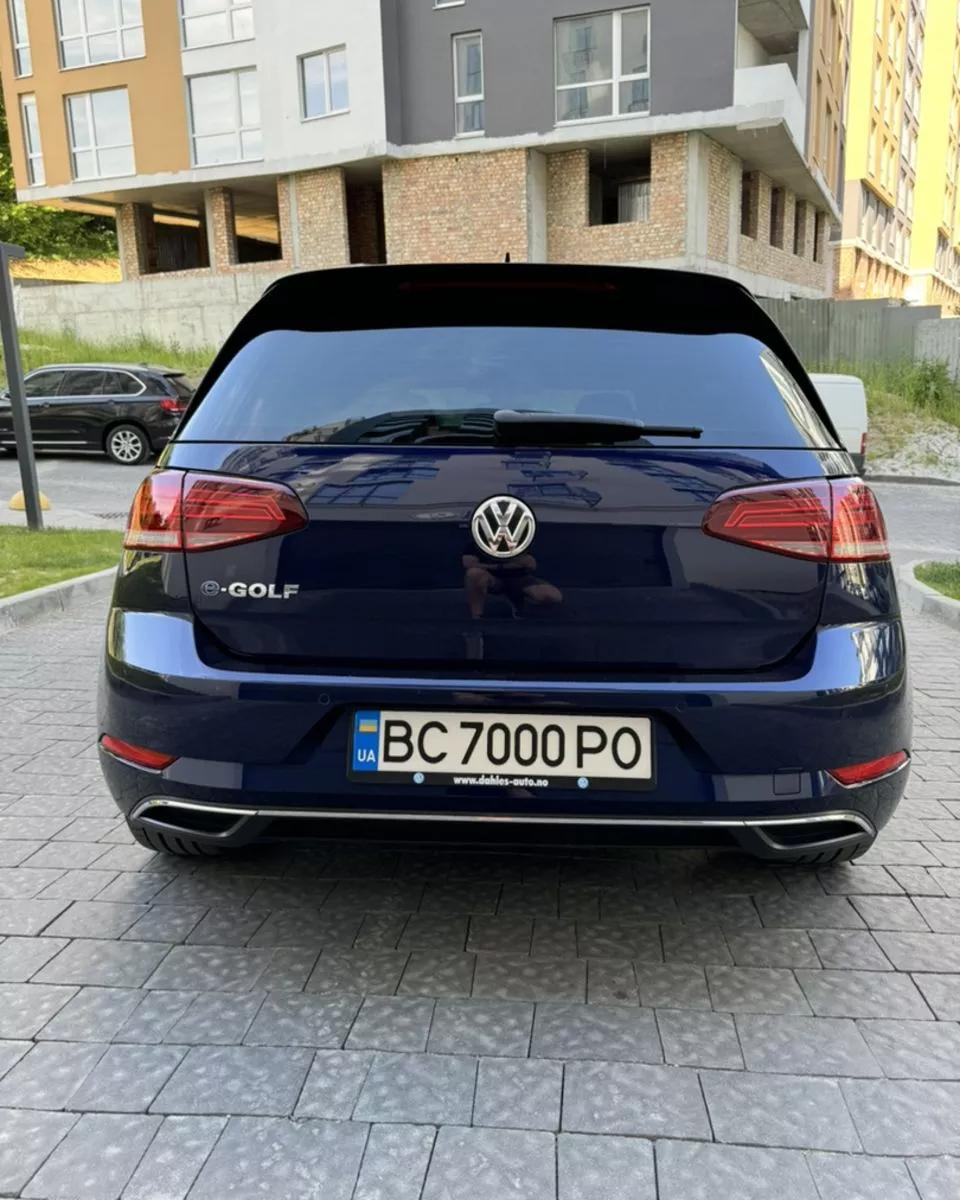 Volkswagen e-Golf  35.8 kWh 201961