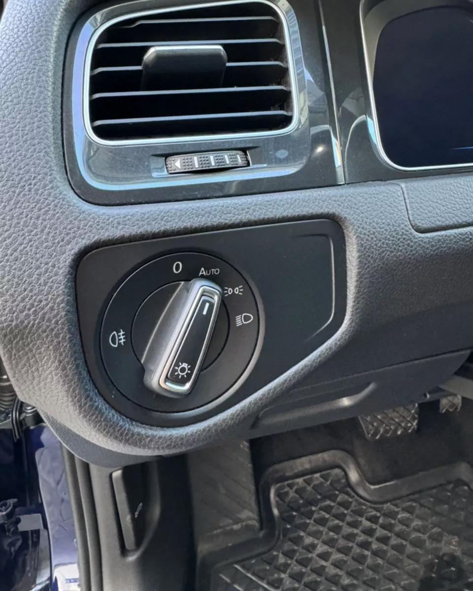 Volkswagen e-Golf  35.8 kWh 2019thumbnail151