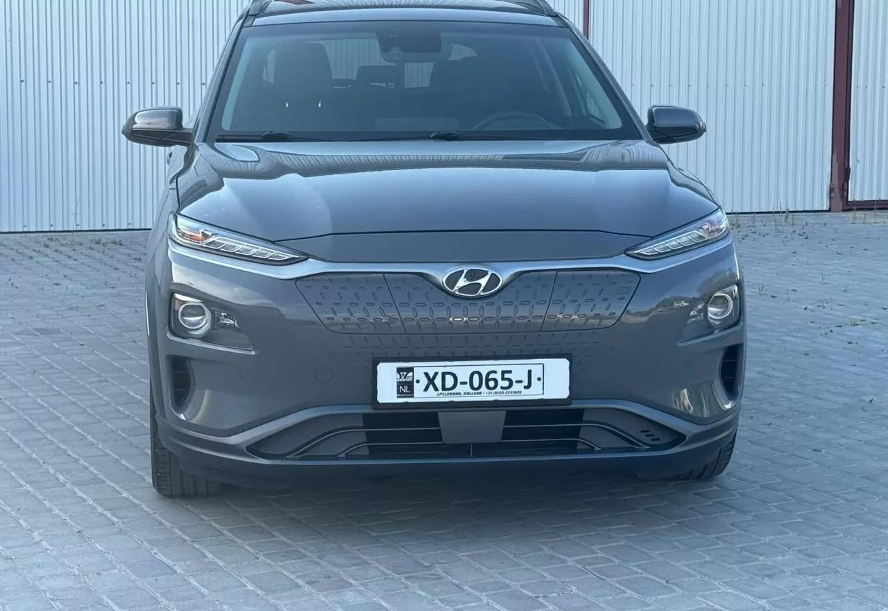 Hyundai Kona  64 kWh 2018371