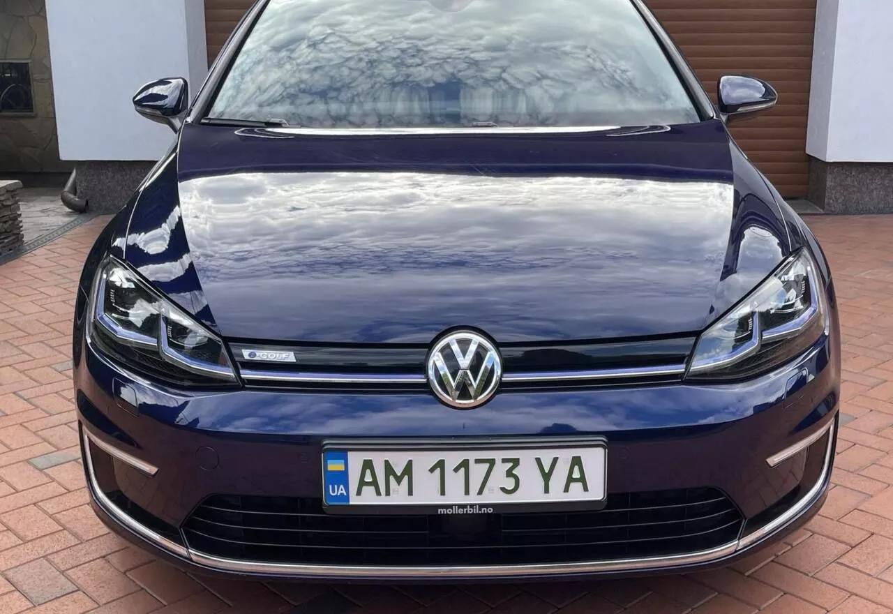 Volkswagen e-Golf 