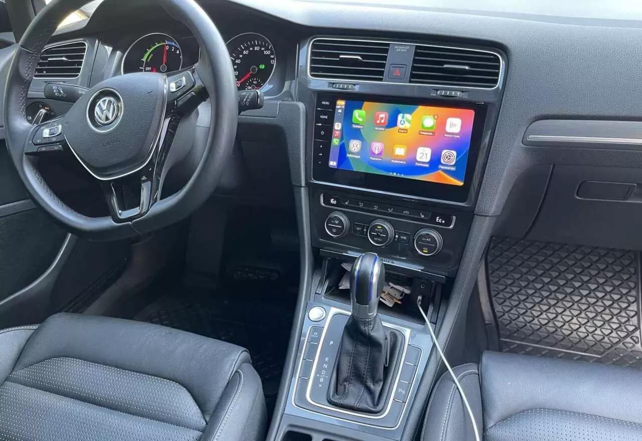 Volkswagen e-Golf  35.8 kWh 2019thumbnail121