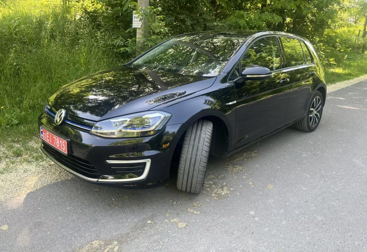 Volkswagen e-Golf  35.8 kWh 2020thumbnail91