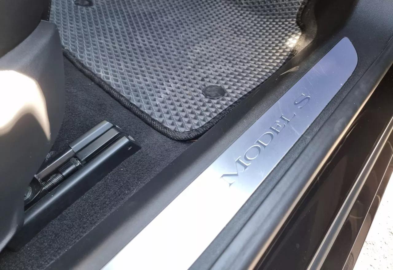 Tesla Model S  85 kWh 2015thumbnail301