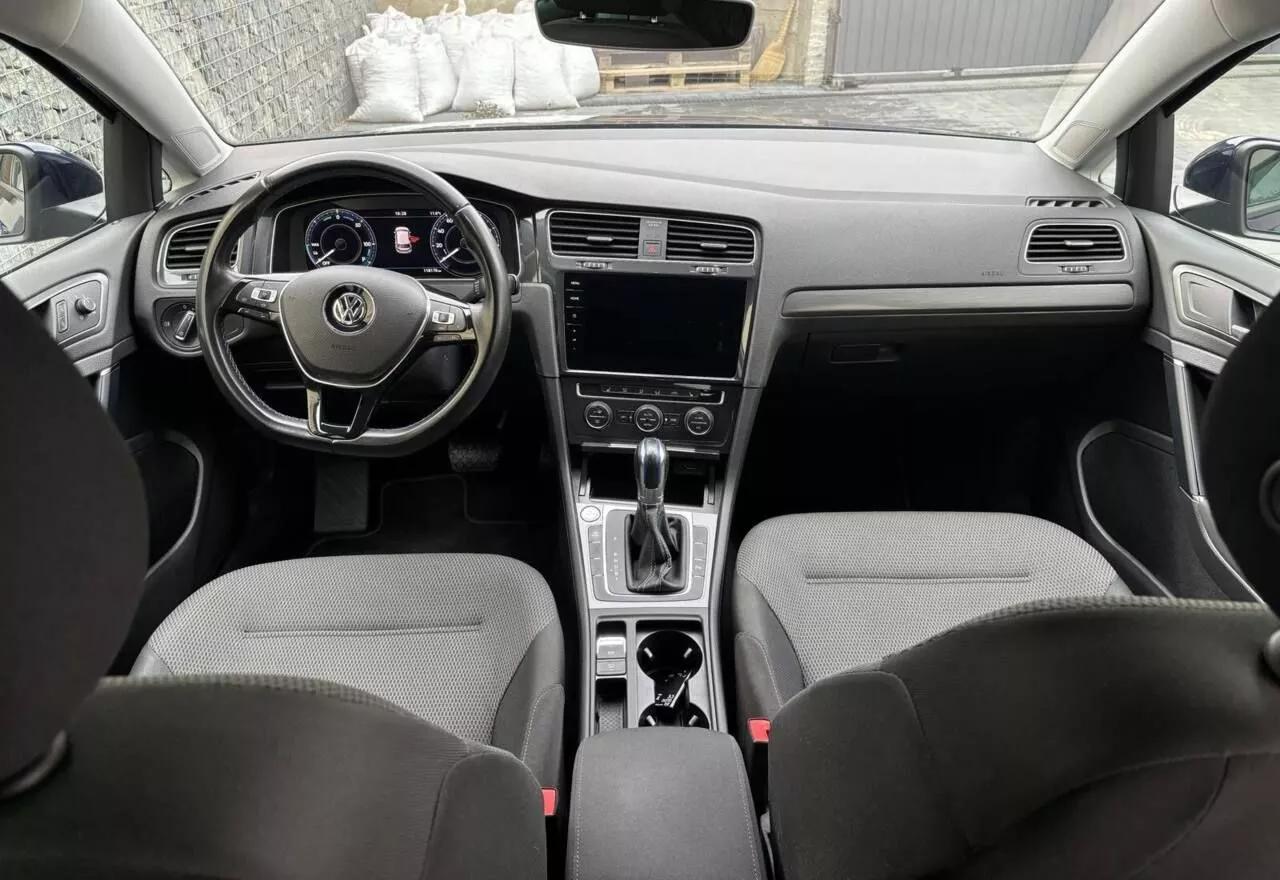 Volkswagen e-Golf  35.8 kWh 2018121