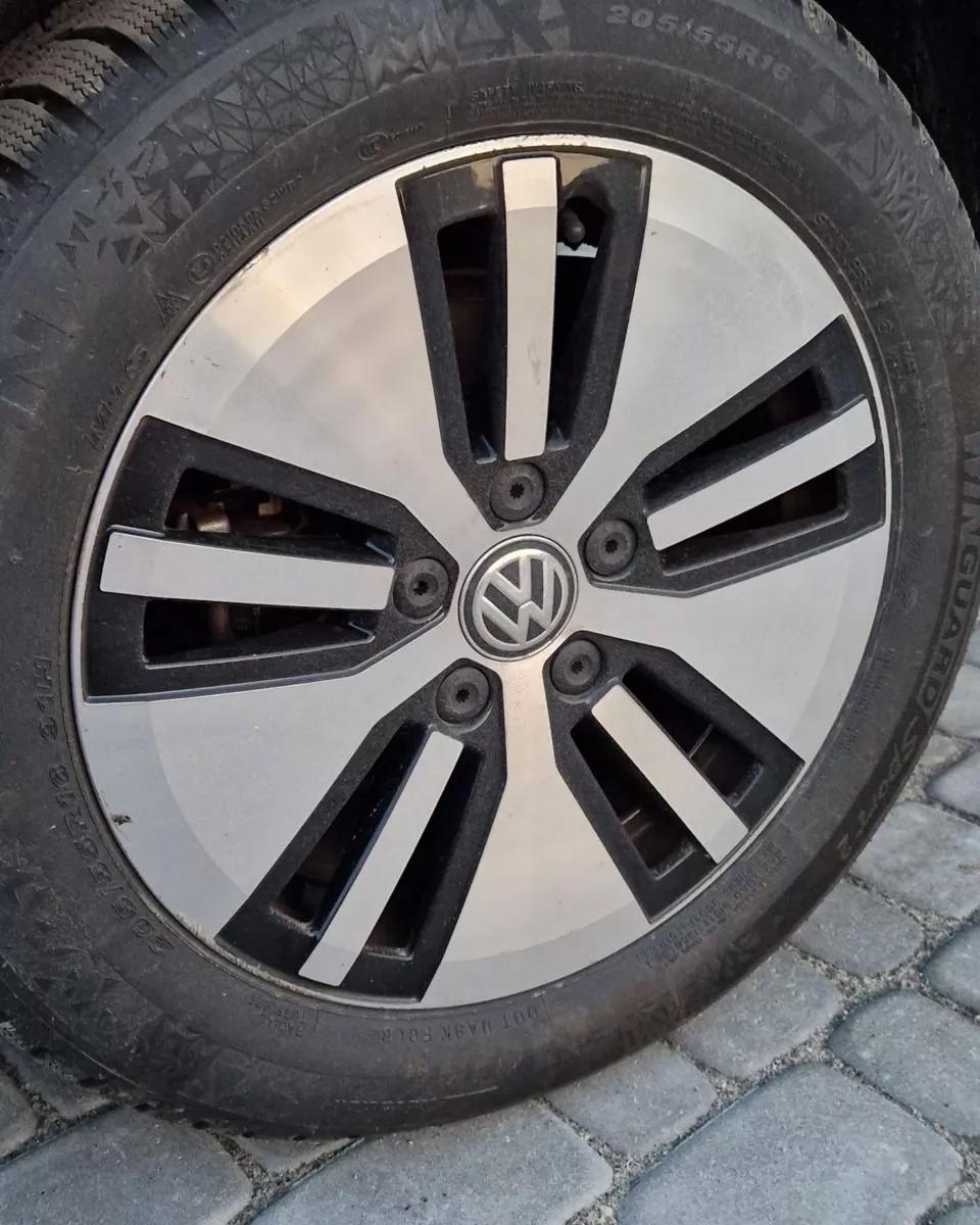 Volkswagen e-Golf  36 kWh 2020thumbnail141