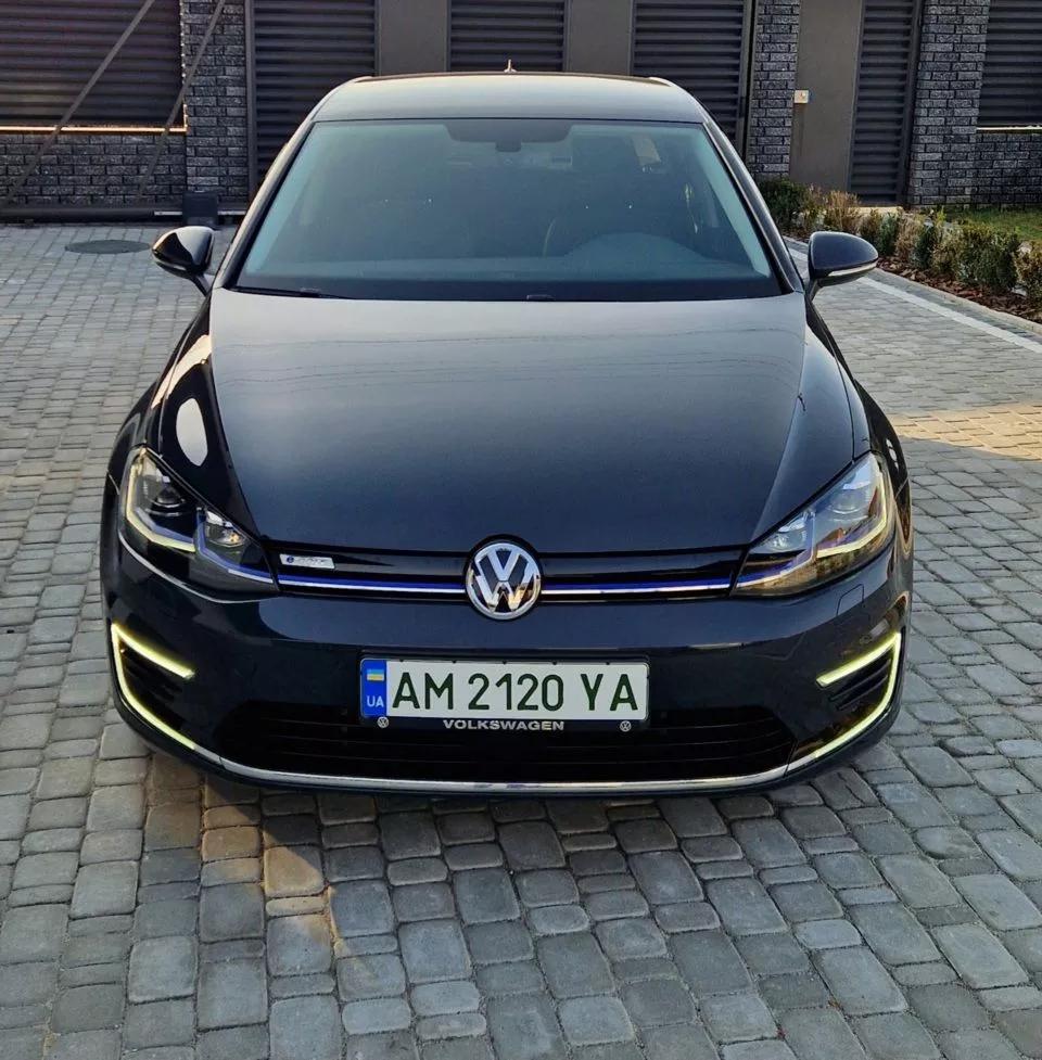 Volkswagen e-Golf  36 kWh 2020thumbnail171