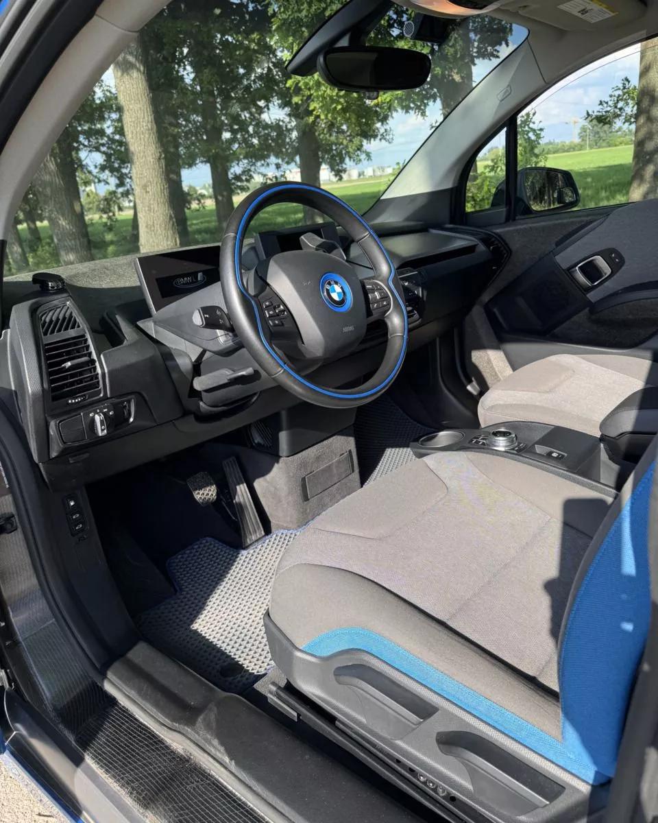 BMW i3  2017141