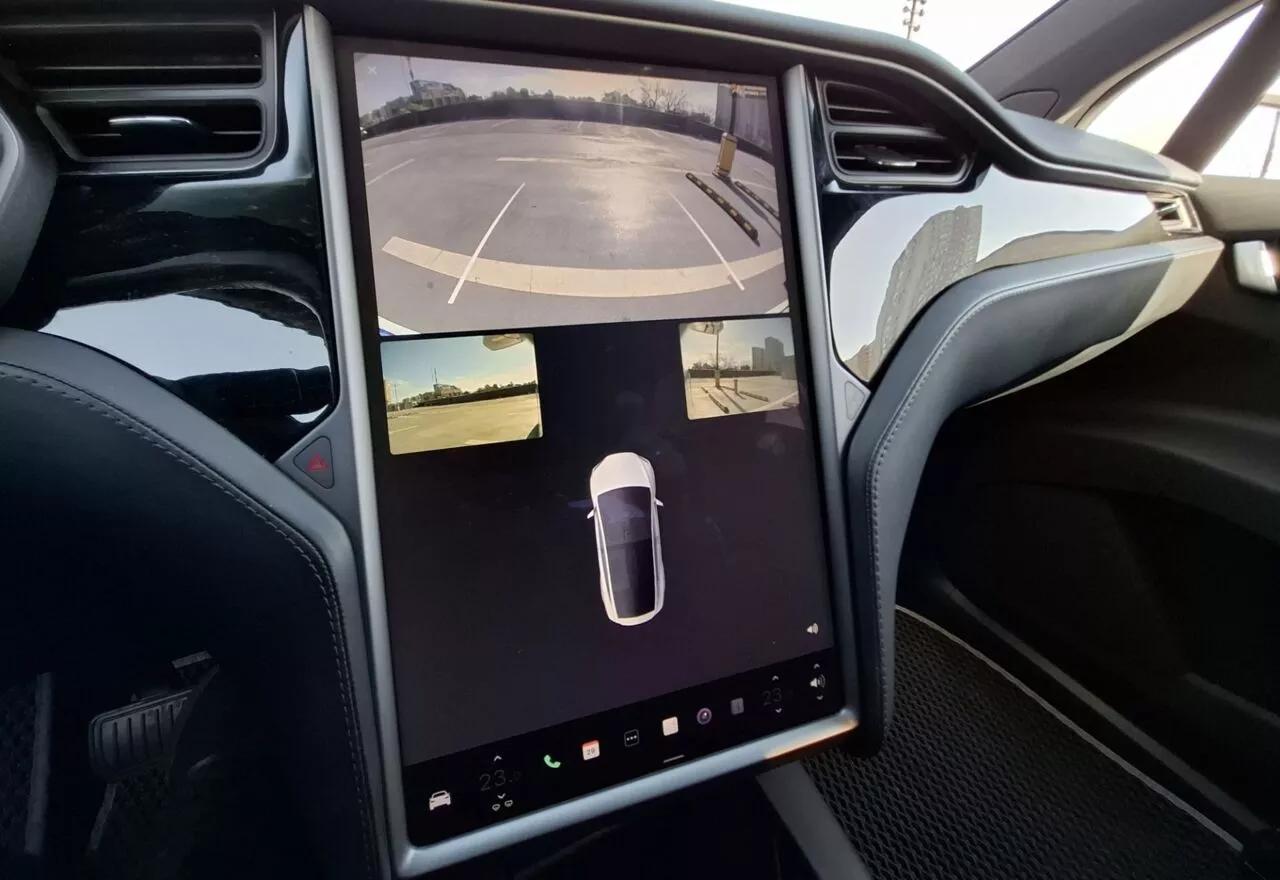 Tesla Model X  75 kWh 2018231