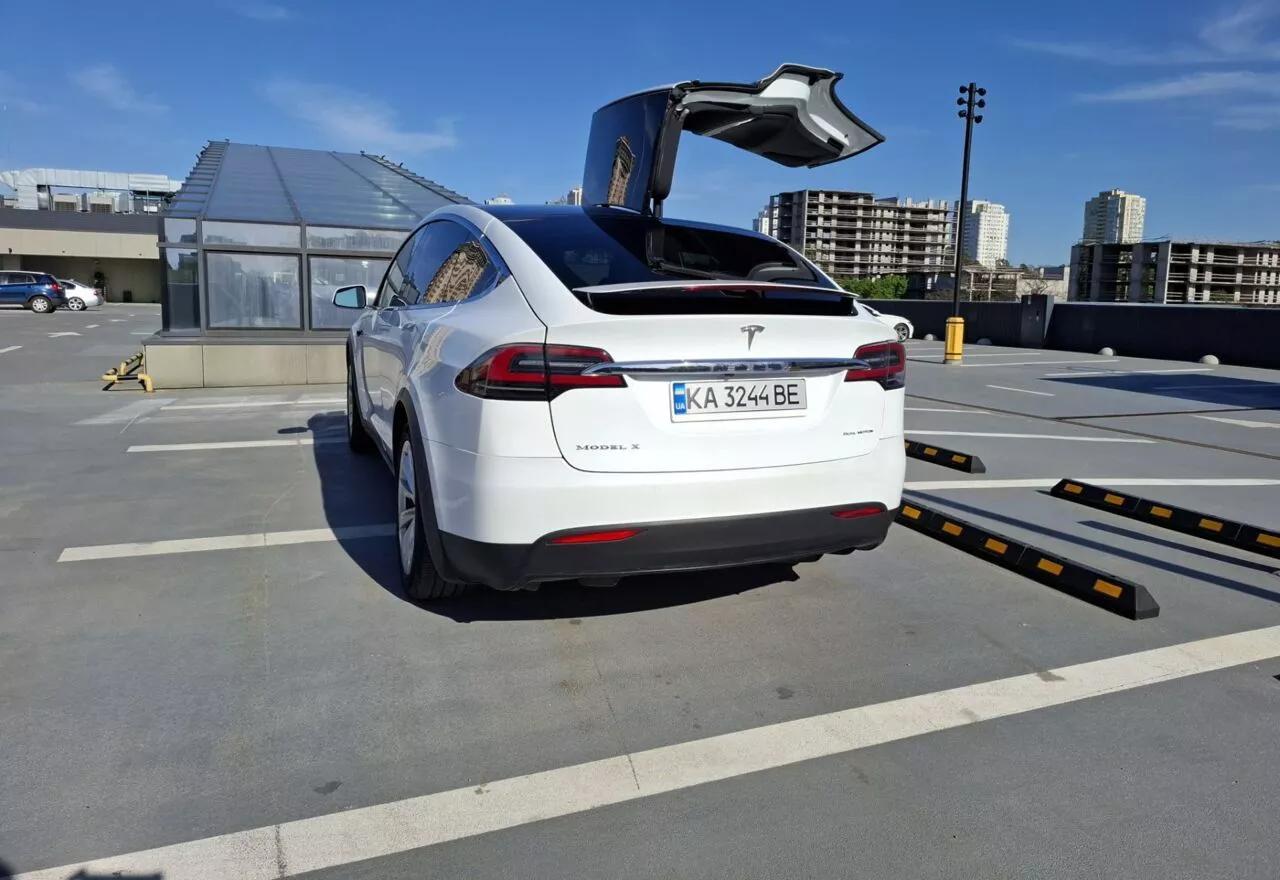 Tesla Model X  75 kWh 2018thumbnail411