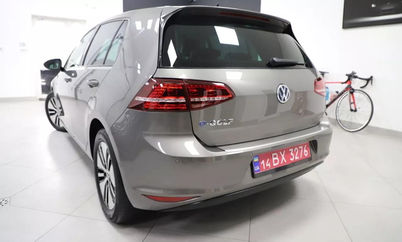 Volkswagen e-Golf  24 kWh 2015171