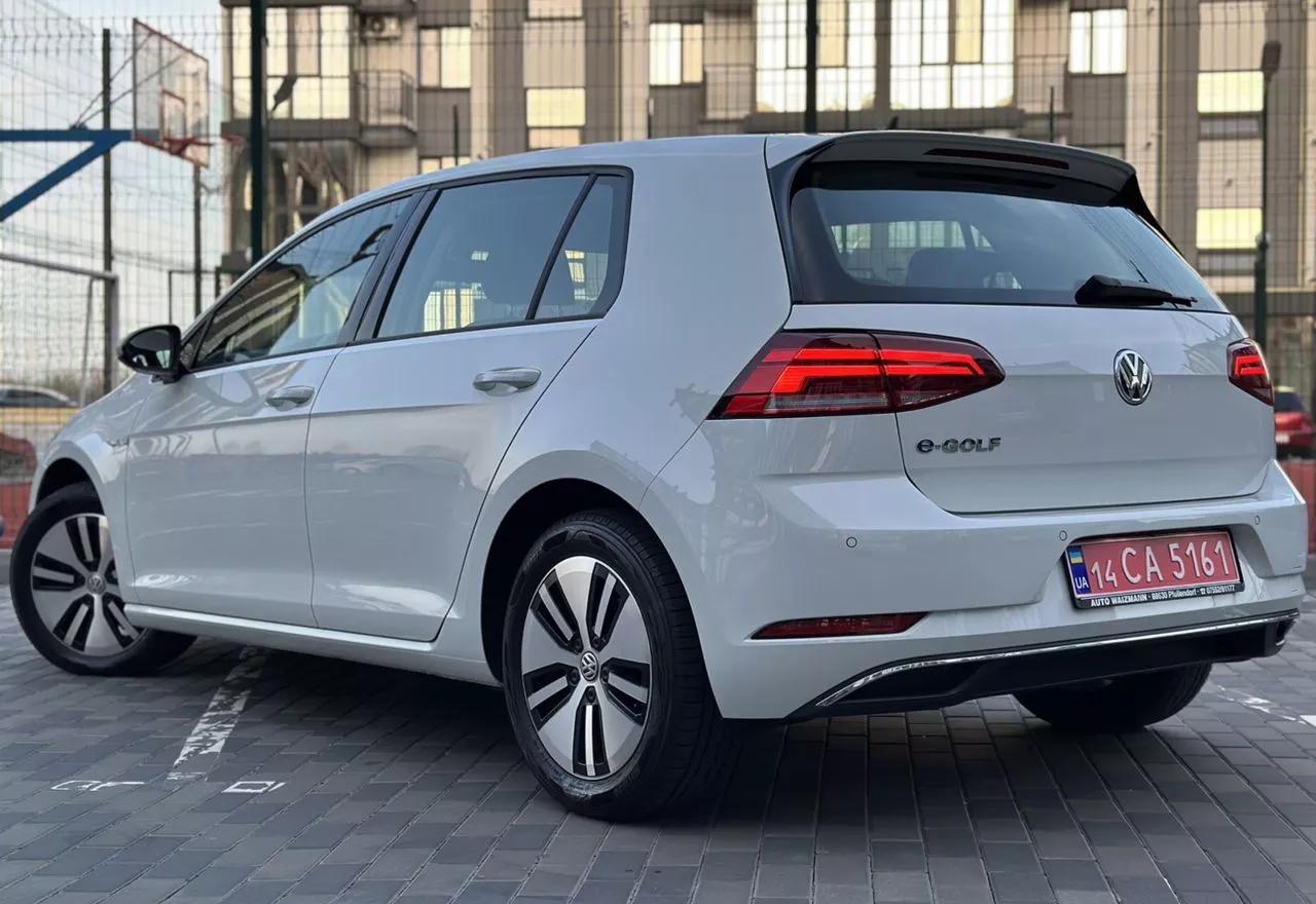 Volkswagen e-Golf  35.8 kWh 2020thumbnail211