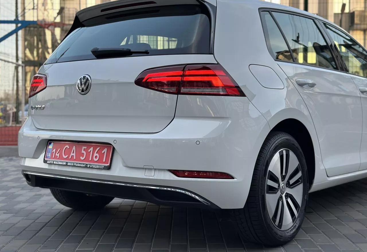 Volkswagen e-Golf  35.8 kWh 2020thumbnail221
