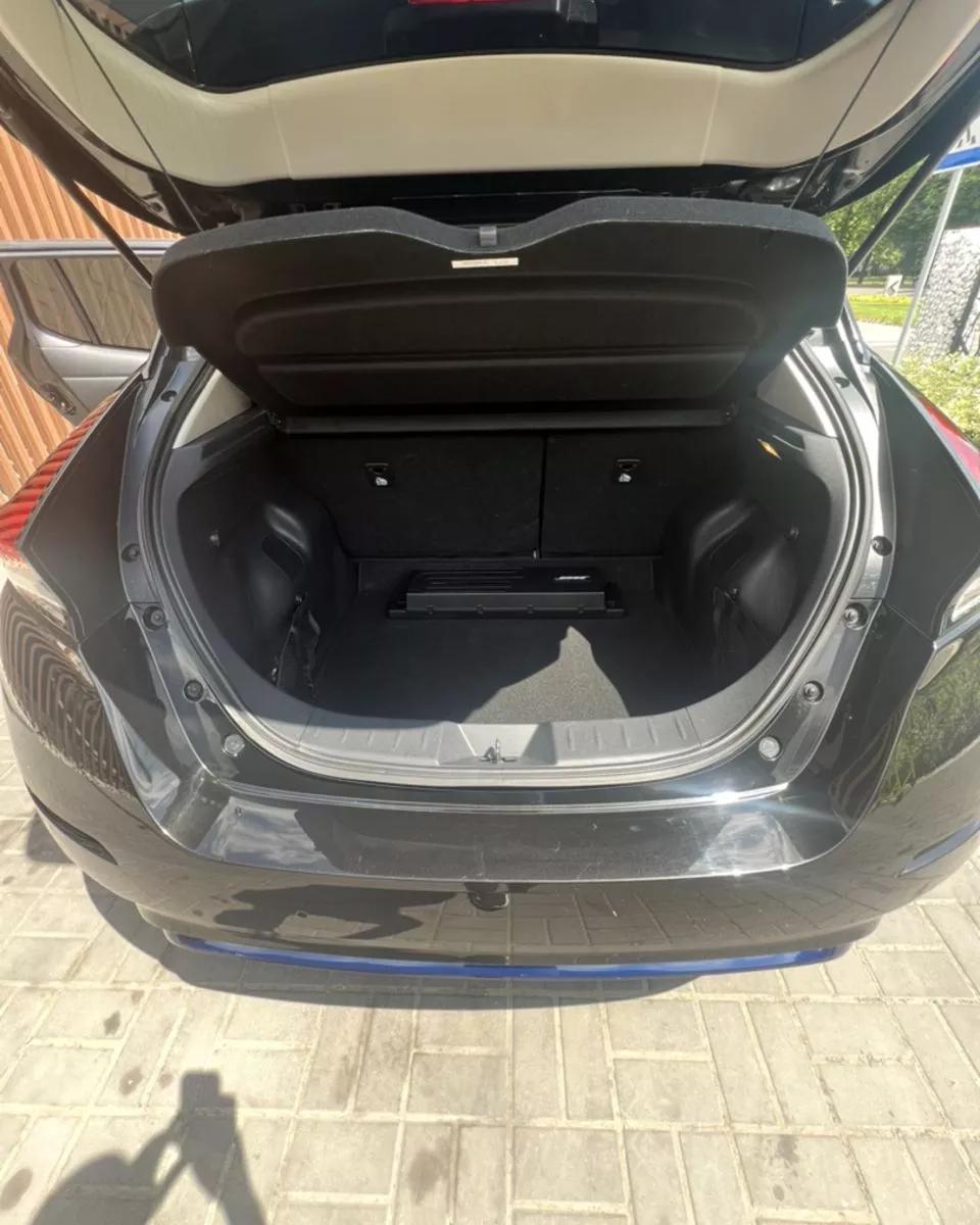 Nissan Leaf  40 kWh 2018thumbnail181