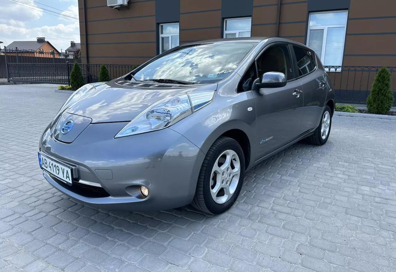 Nissan Leaf  30 kWh 2017thumbnail11