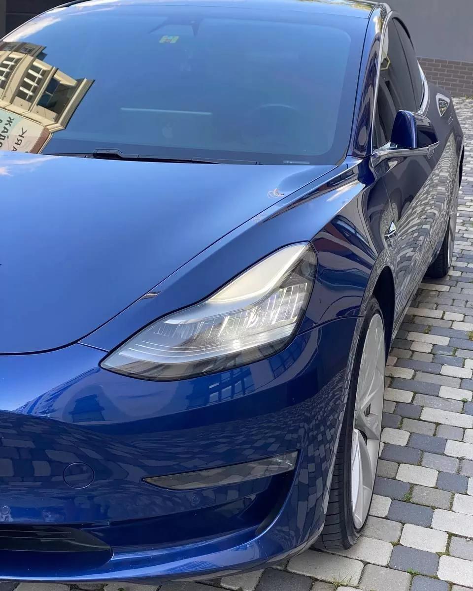 Tesla Model 3  75 kWh 2019281