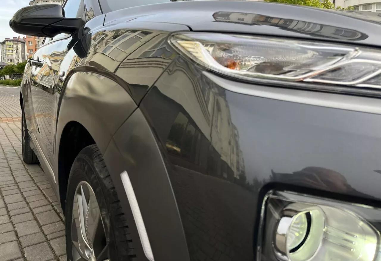 Hyundai Kona  64 kWh 2018131