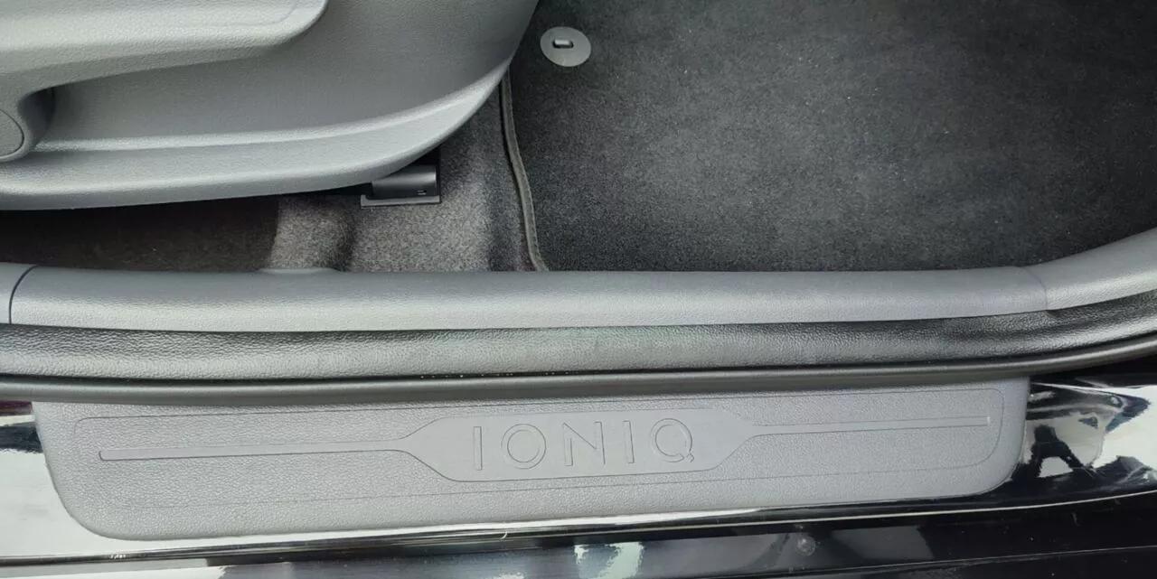 Hyundai Ioniq  28 kWh 2018thumbnail471