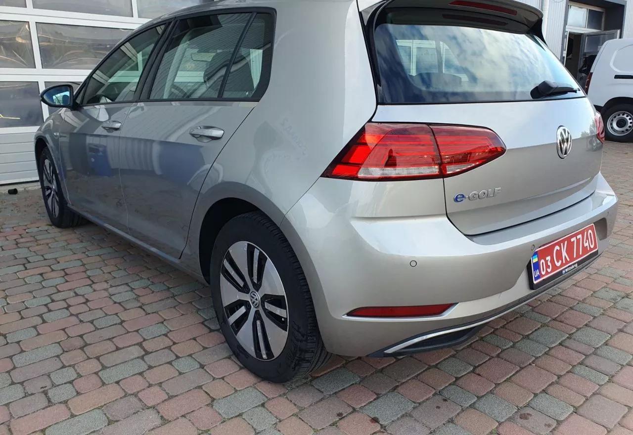 Volkswagen e-Golf  201961